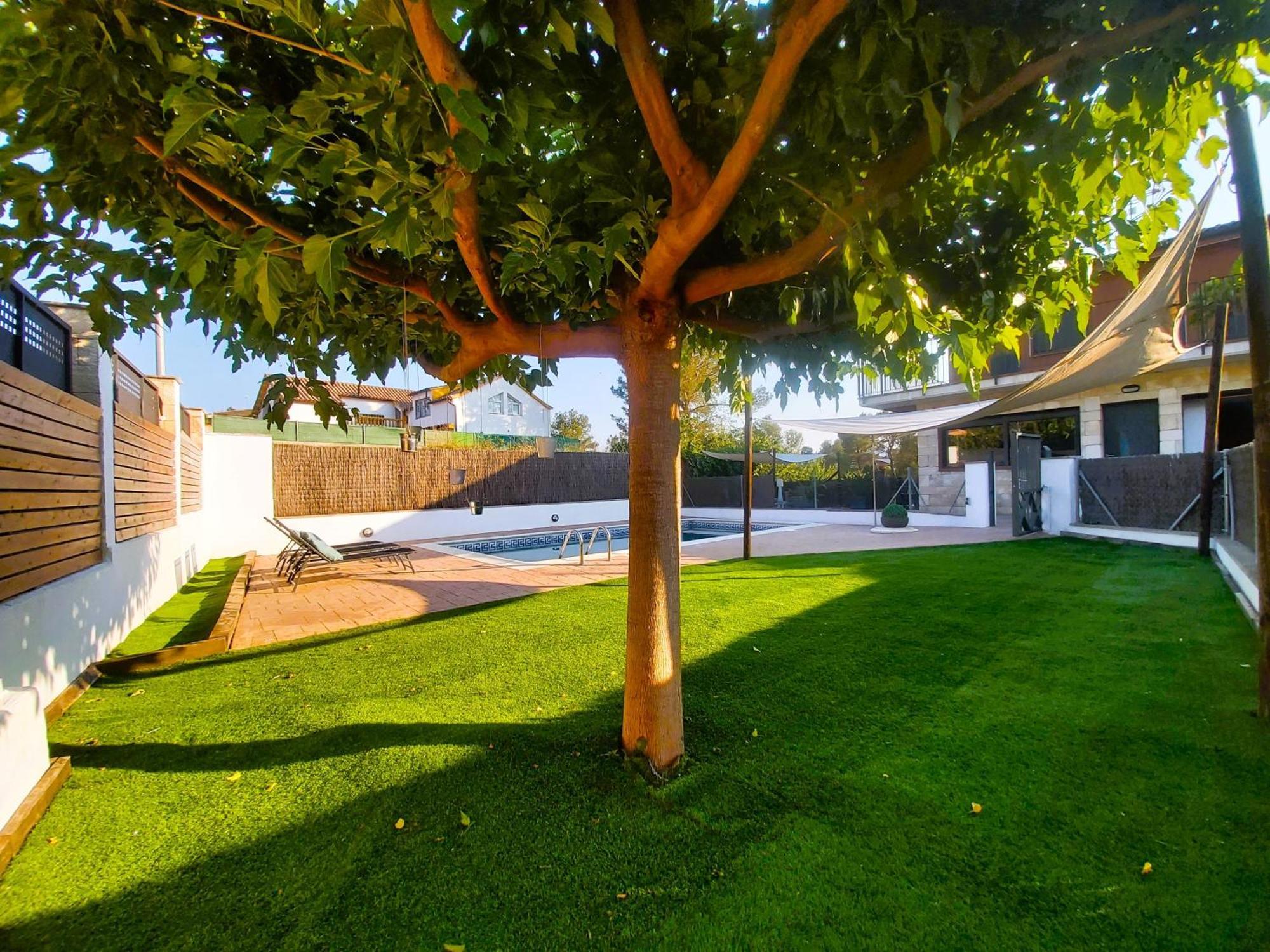 Morera Blanca Piscina, Barbacoa, Chill-Out San Mateu de Bages Exteriér fotografie